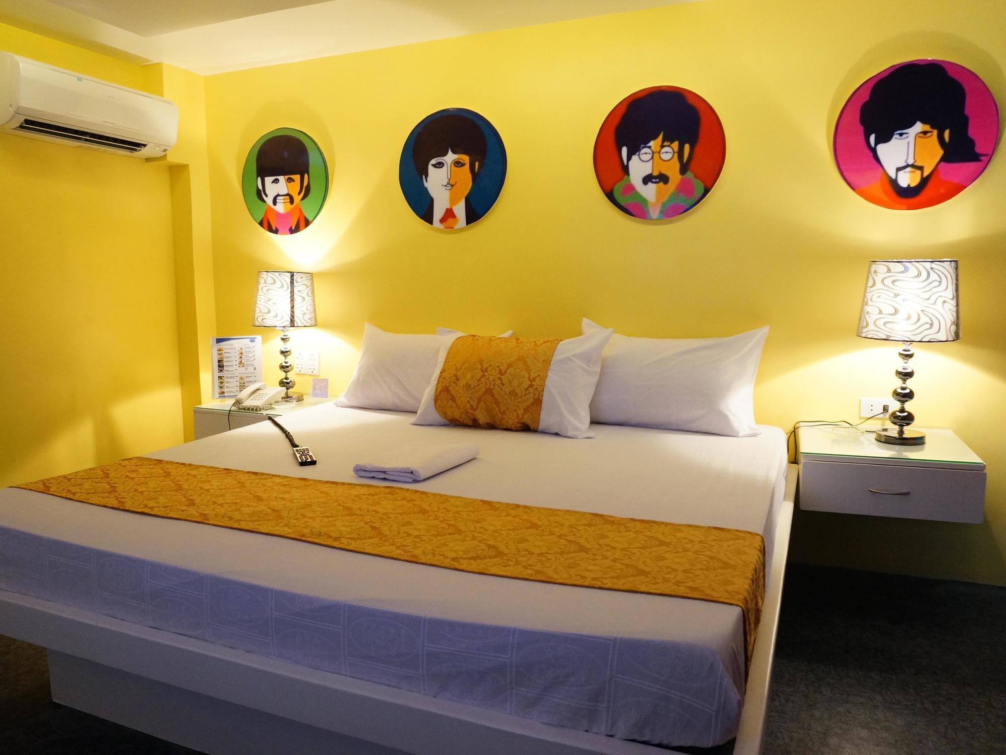 Icon Hotel Manila Kültér fotó